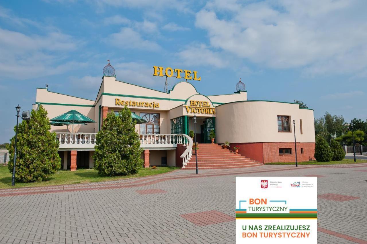 Hotel Victoria Łubowo Екстериор снимка